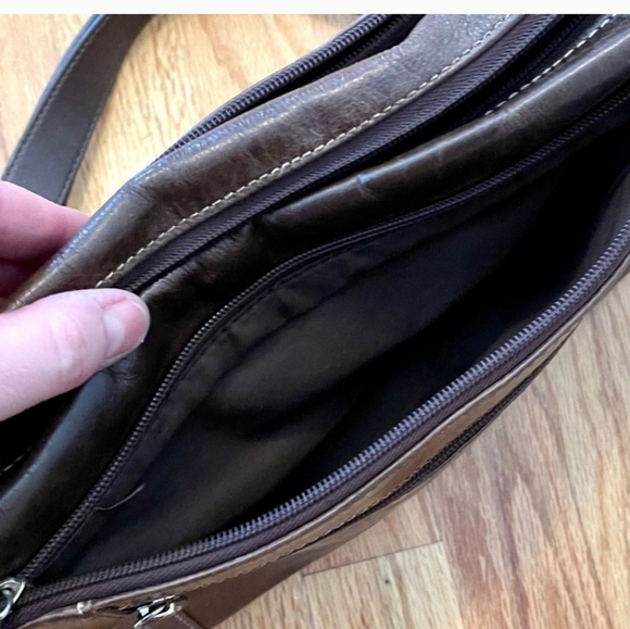 Giani Bernini leather shoulder bag - Picture 11 of 14